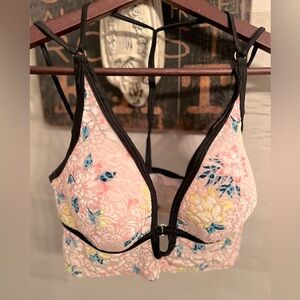PINK Victoria's Secret Floral Lace Bralette - Multicolor